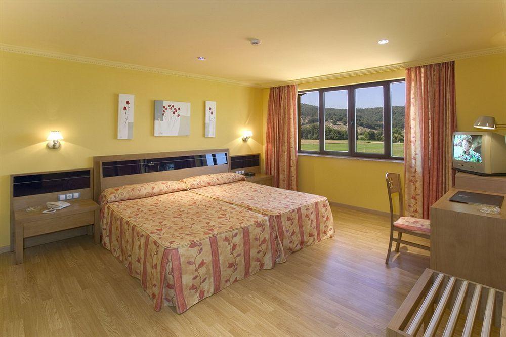 הוזנאיו Apartamentos Spa Villa Pasiega מראה חיצוני תמונה
