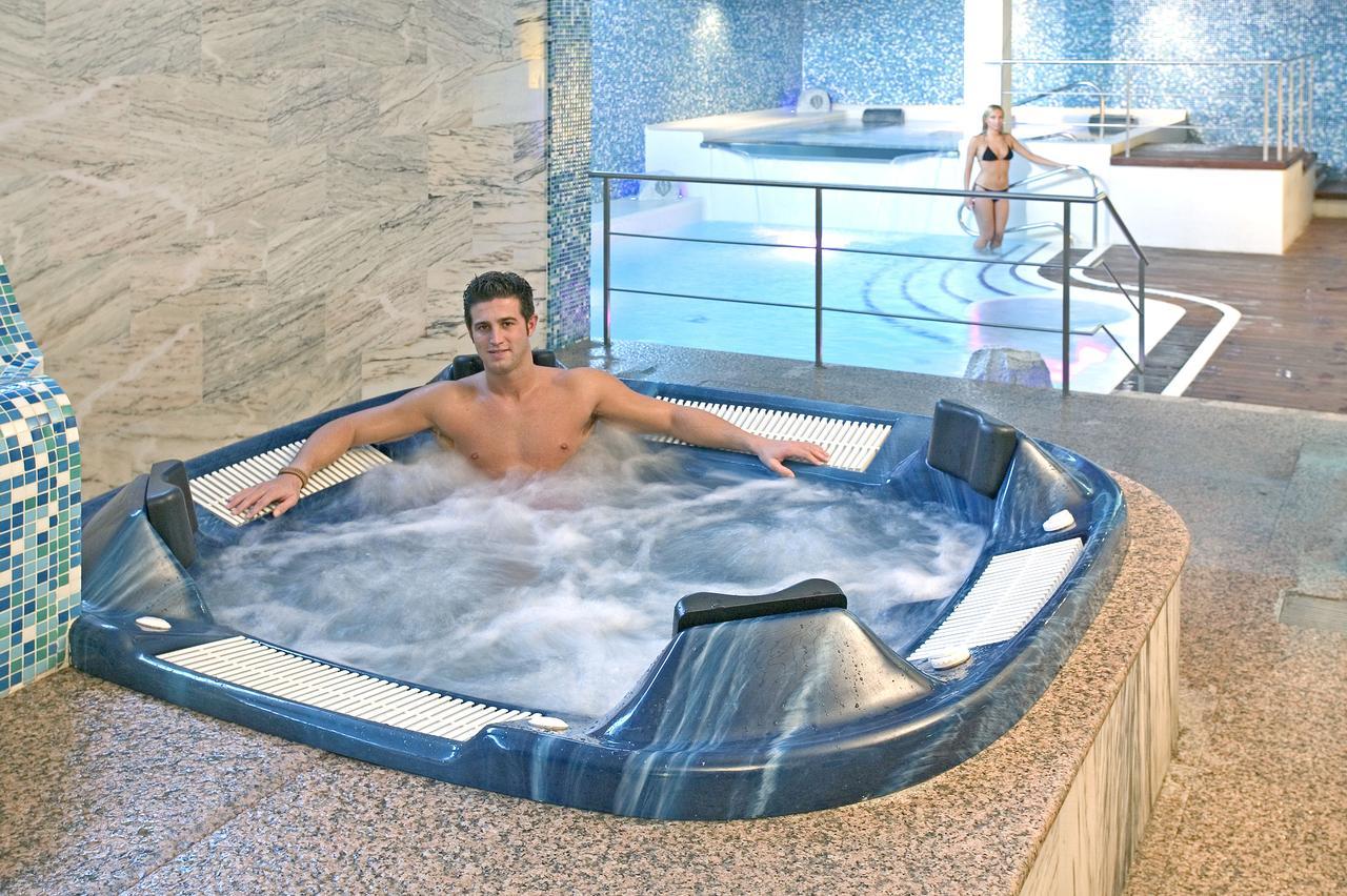 הוזנאיו Apartamentos Spa Villa Pasiega חדר תמונה
