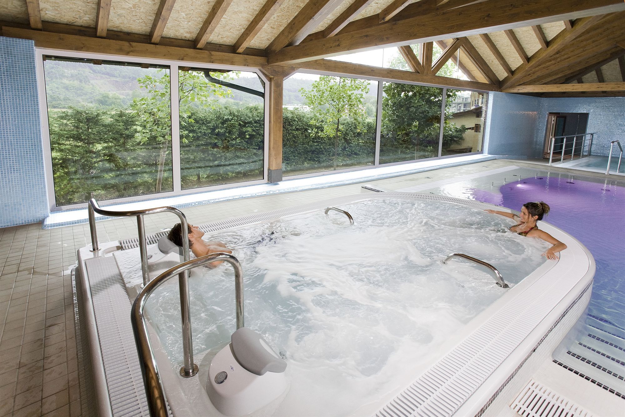 הוזנאיו Apartamentos Spa Villa Pasiega מראה חיצוני תמונה