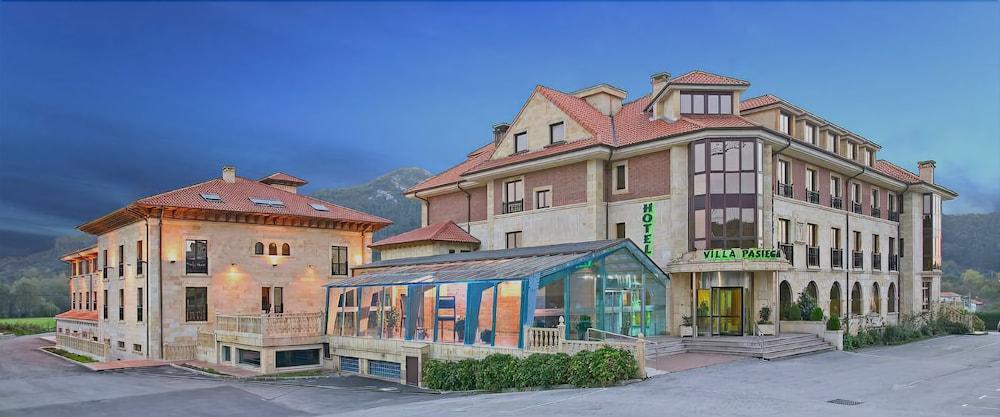 הוזנאיו Apartamentos Spa Villa Pasiega מראה חיצוני תמונה